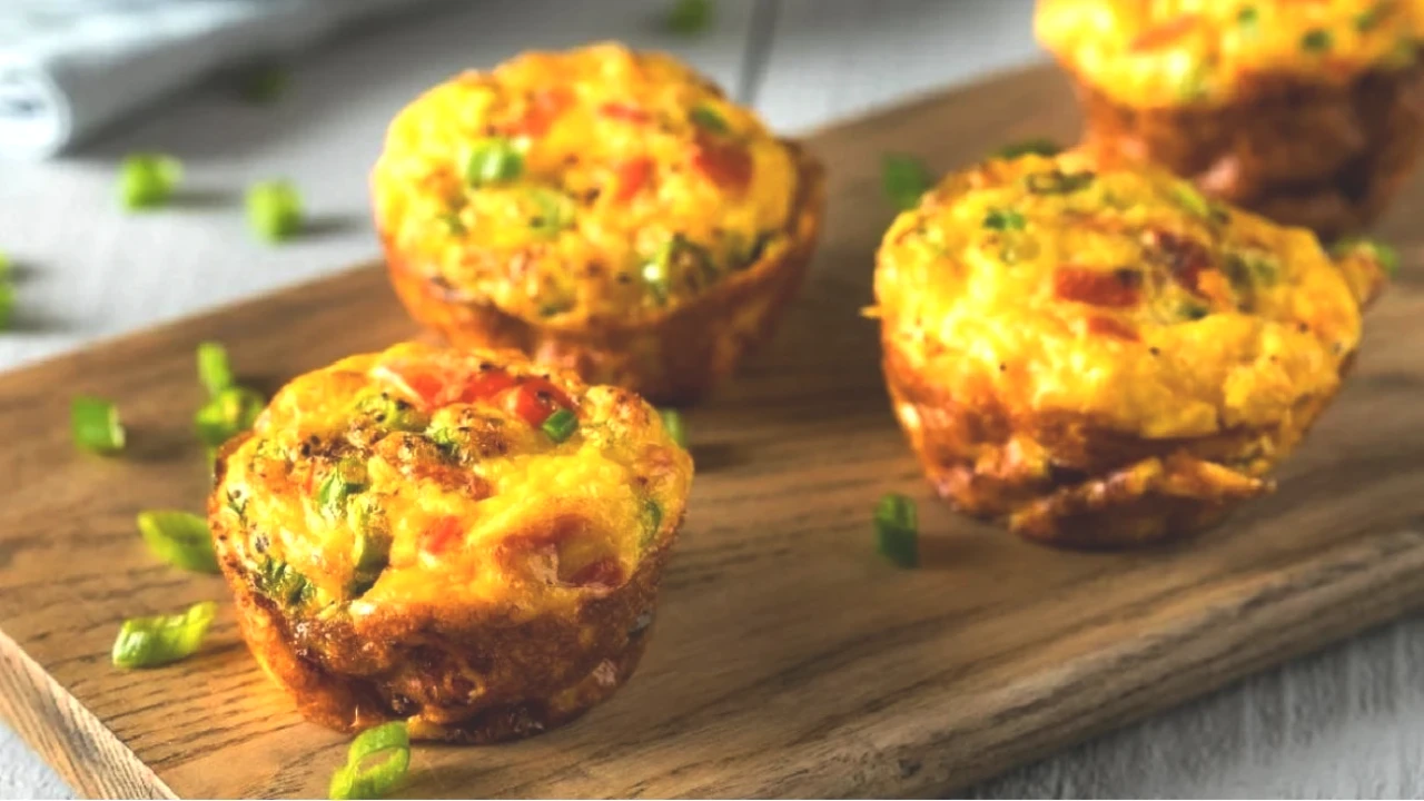 Peynirli Yumurta Muffin Tarifi: Kahvaltınız için Hızla Hazırlanacak Lezzet!
